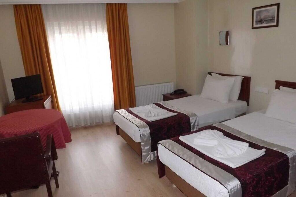 Kafkas Hotel Istanbul Bagian luar foto