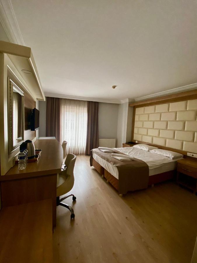 Kafkas Hotel Istanbul Bagian luar foto