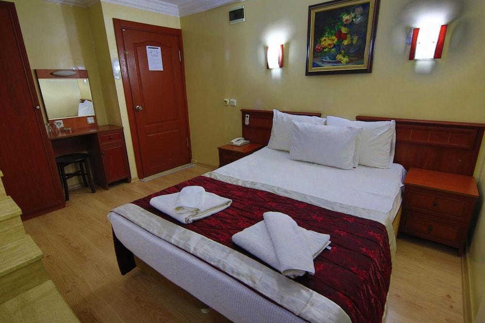 Kafkas Hotel Istanbul Bagian luar foto
