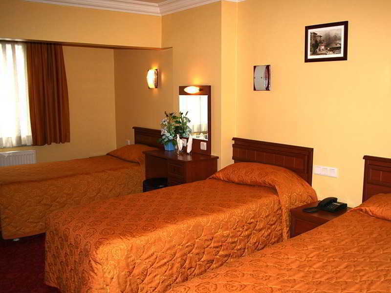 Kafkas Hotel Istanbul Bagian luar foto